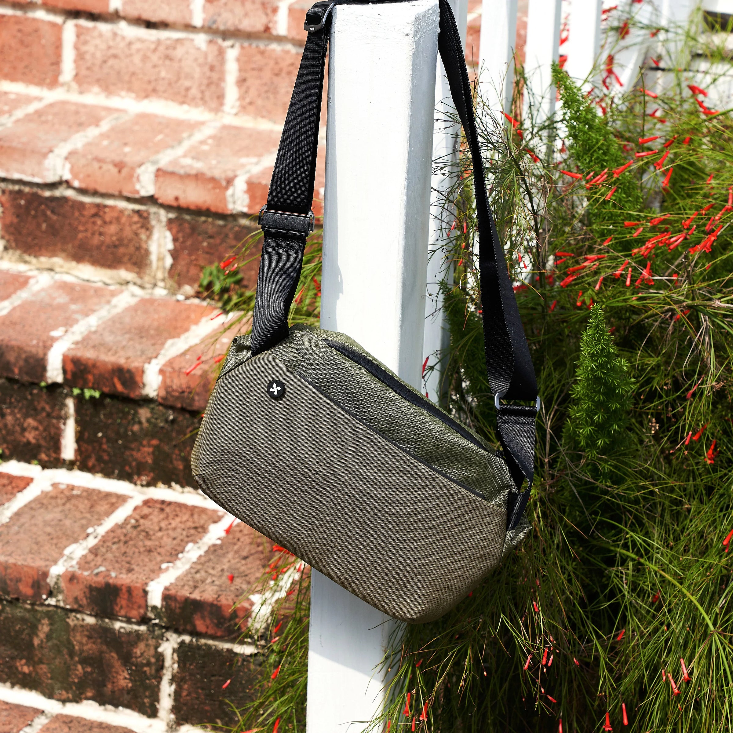 スリングバッグ